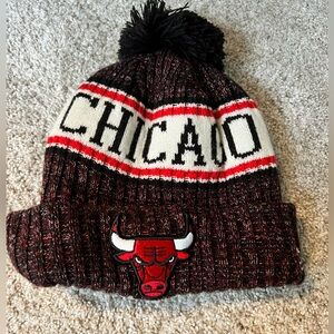 NBA Chicago Bulls Pom Beanie Hat in Black, Red, White